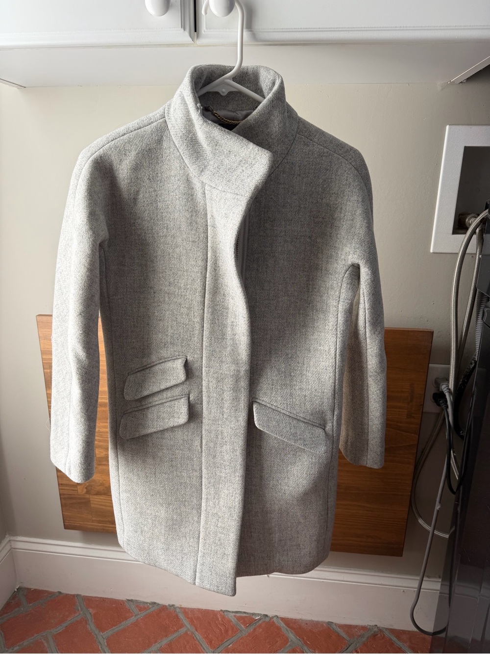 Like New jcrew petite women’s Light Gray Wool-Blend Stand Collar Coat